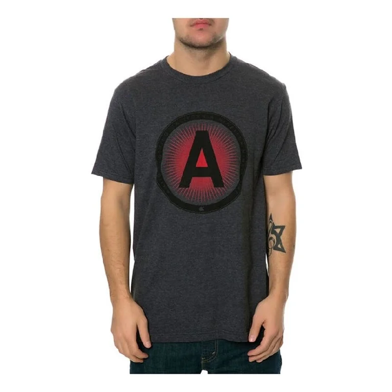 Ambig Mens The Full Turn Graphic T-Shirt