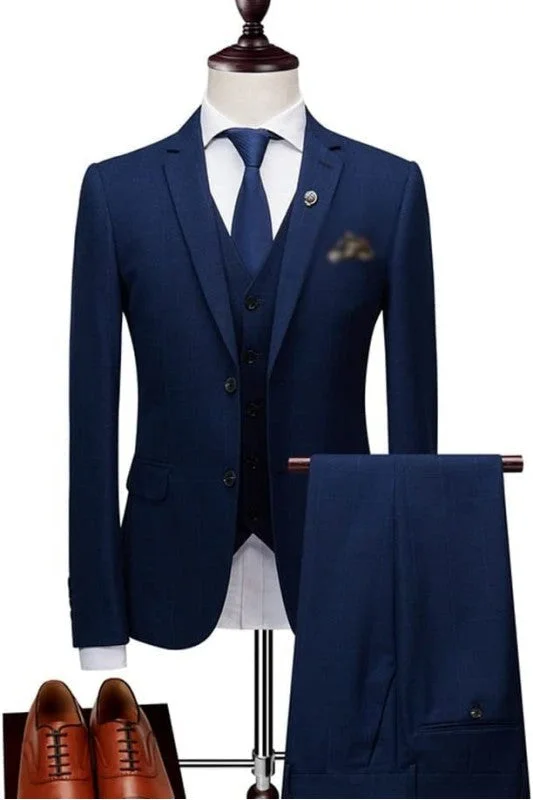 Navy Blue Three Pieces Notched Lapel Wedding Suits Formal Business Suits